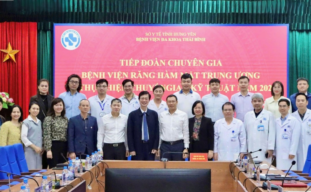 Các đại biểu tham dự chương trình chuyển giao kỹ thuật